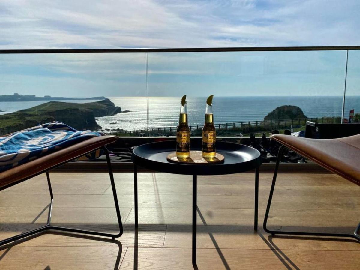 Sunset Waves Sea View Apartment Featuring Panoramic Views & Parking New Quay Exterior foto
